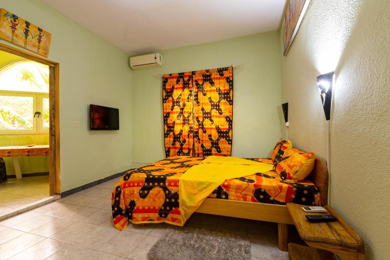 Auberge Africa Thiossane 살리 포르투달 외부 사진