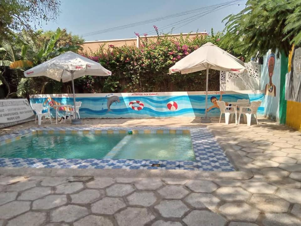 Auberge Africa Thiossane 살리 포르투달 외부 사진
