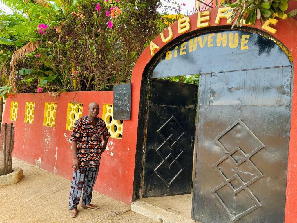 Auberge Africa Thiossane 살리 포르투달 외부 사진