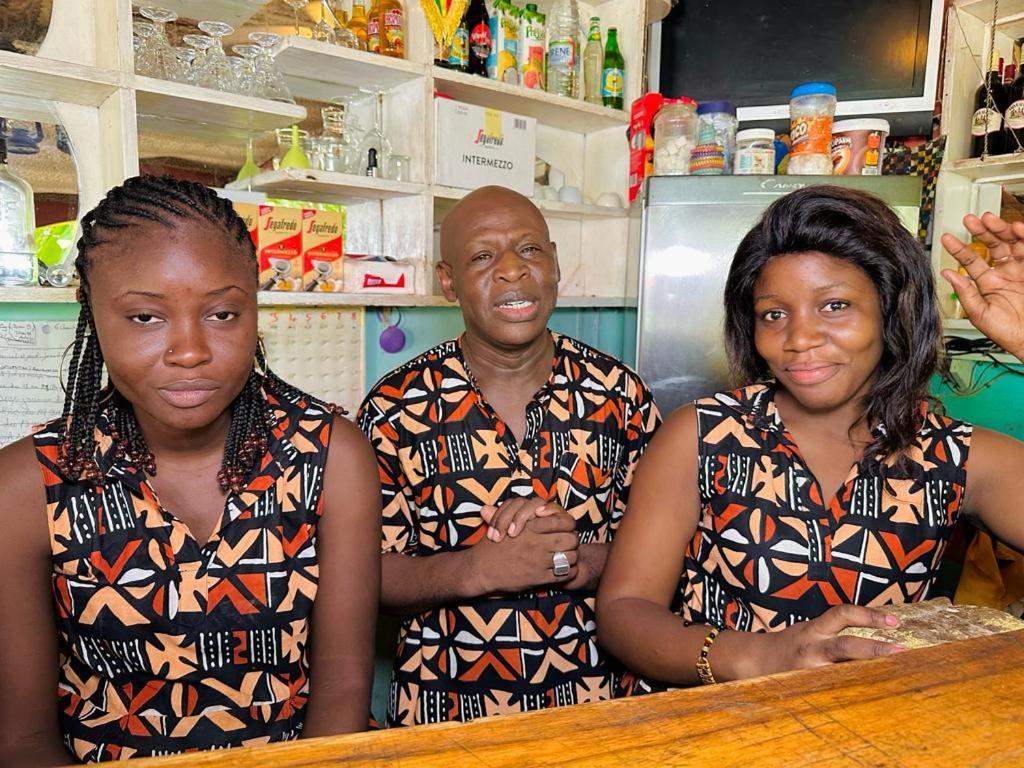 Auberge Africa Thiossane 살리 포르투달 외부 사진