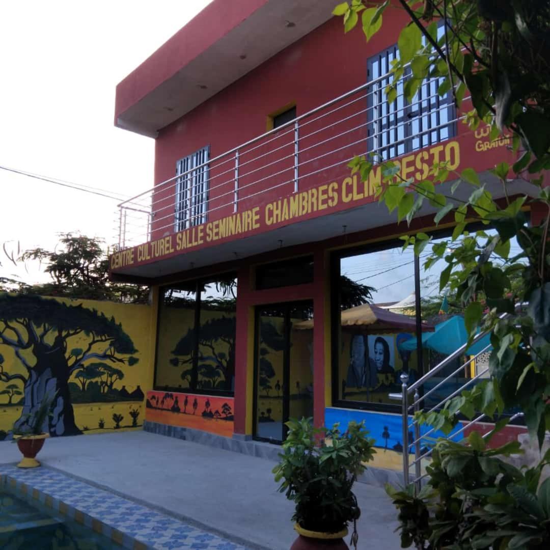 Auberge Africa Thiossane 살리 포르투달 외부 사진